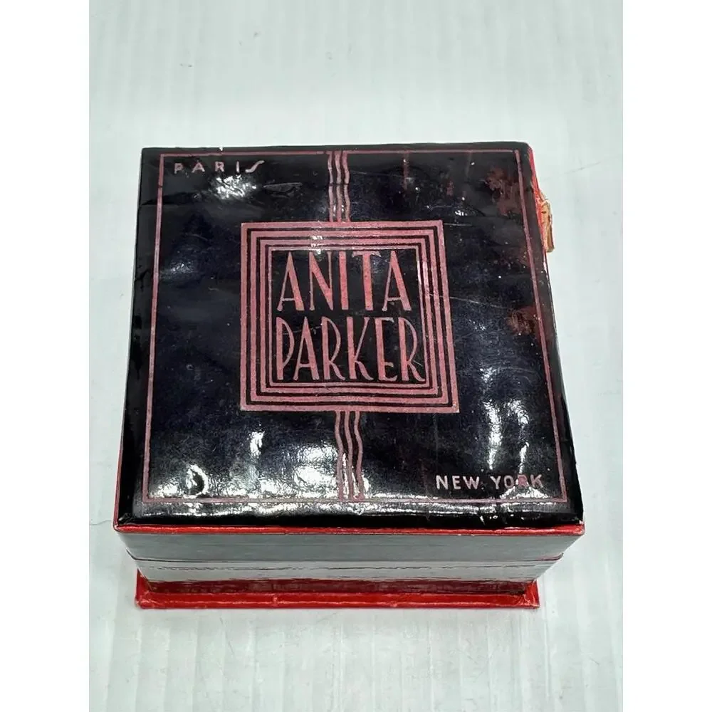 Vintage Anita Parker Paris New York Illusion Makeup Face‎ Powder Never Opened